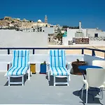 Гостевой дом Petini's Place Тира